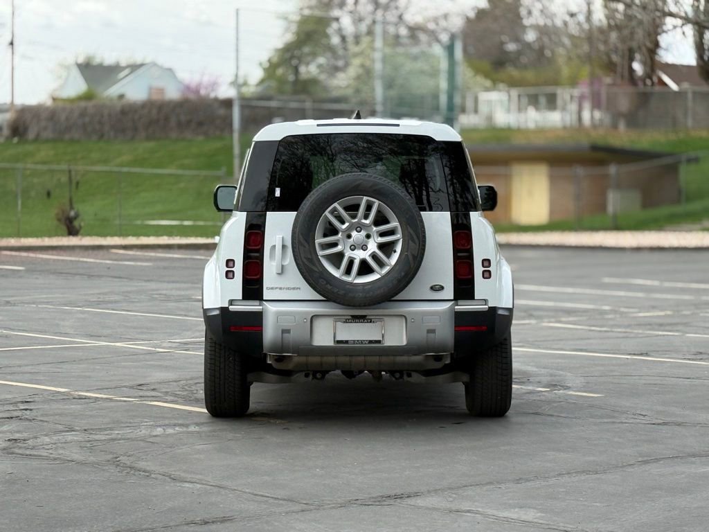 Used 2022 Land Rover Defender 110 S AWD/4WD image 6