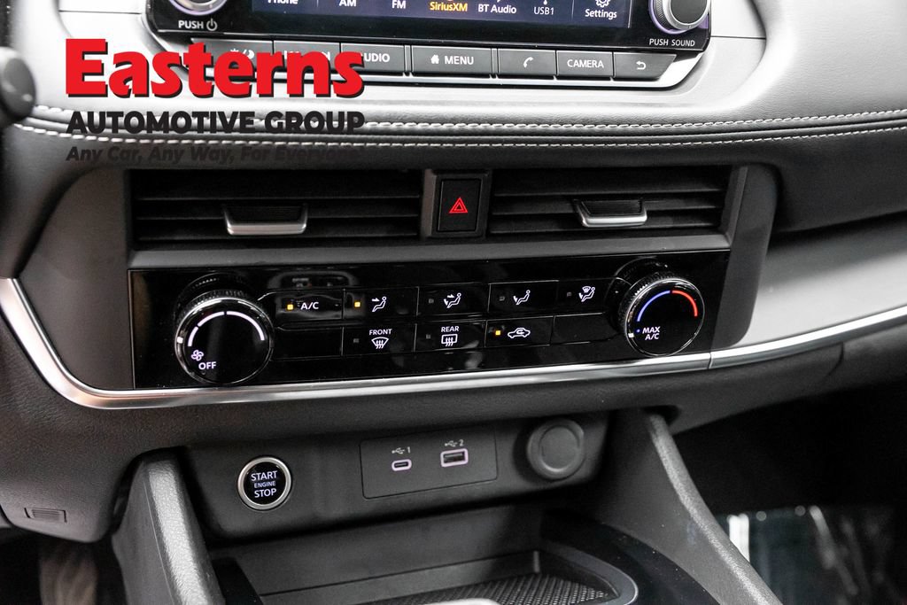 Used 2023 Nissan Rogue S AWD/4WD image 19