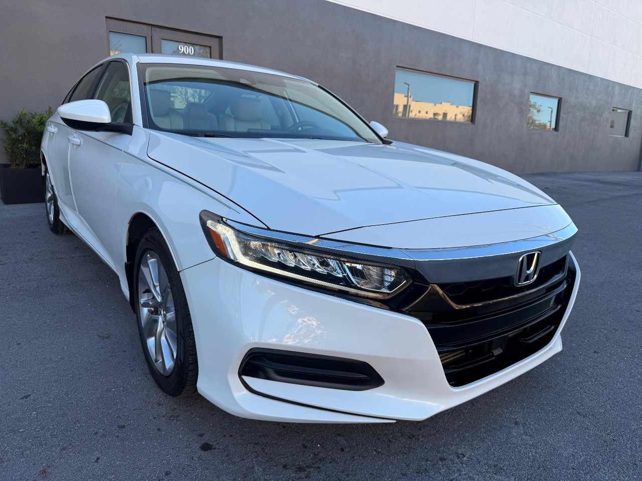 Used 2019 Honda Accord LX image 3