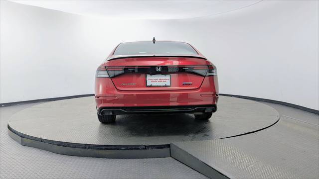 Used 2023 Honda Accord Sport image 7