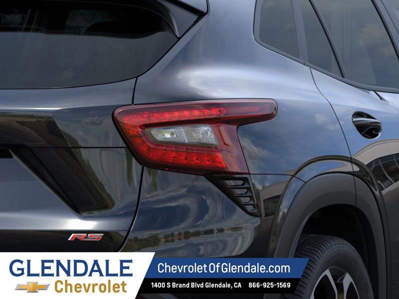 New 2026 Chevrolet Trax RS w/ Driver Confidence Package image 4