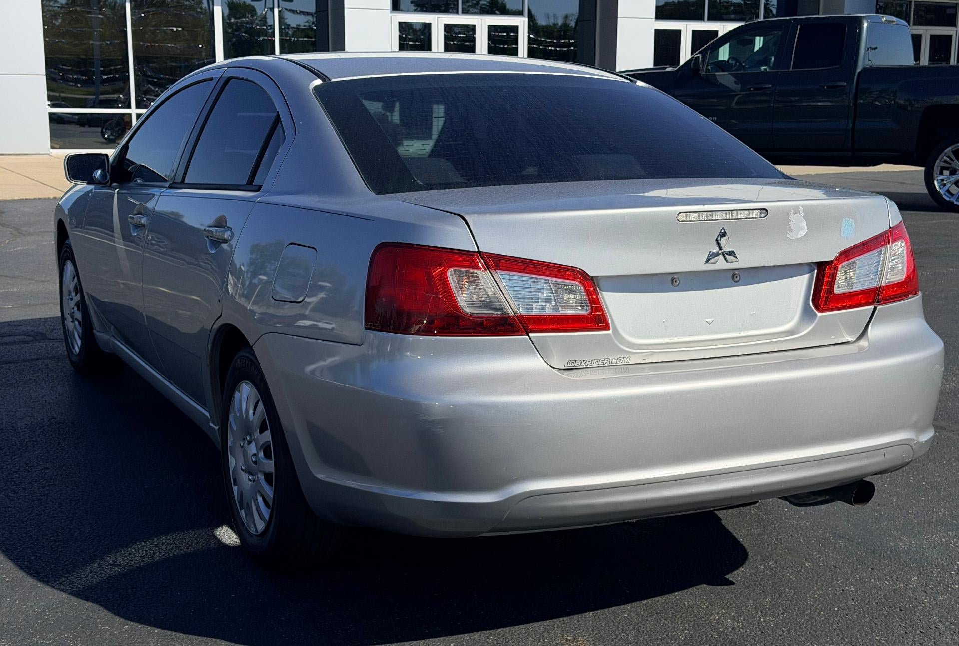 Used 2009 Mitsubishi Galant ES FWD image 6