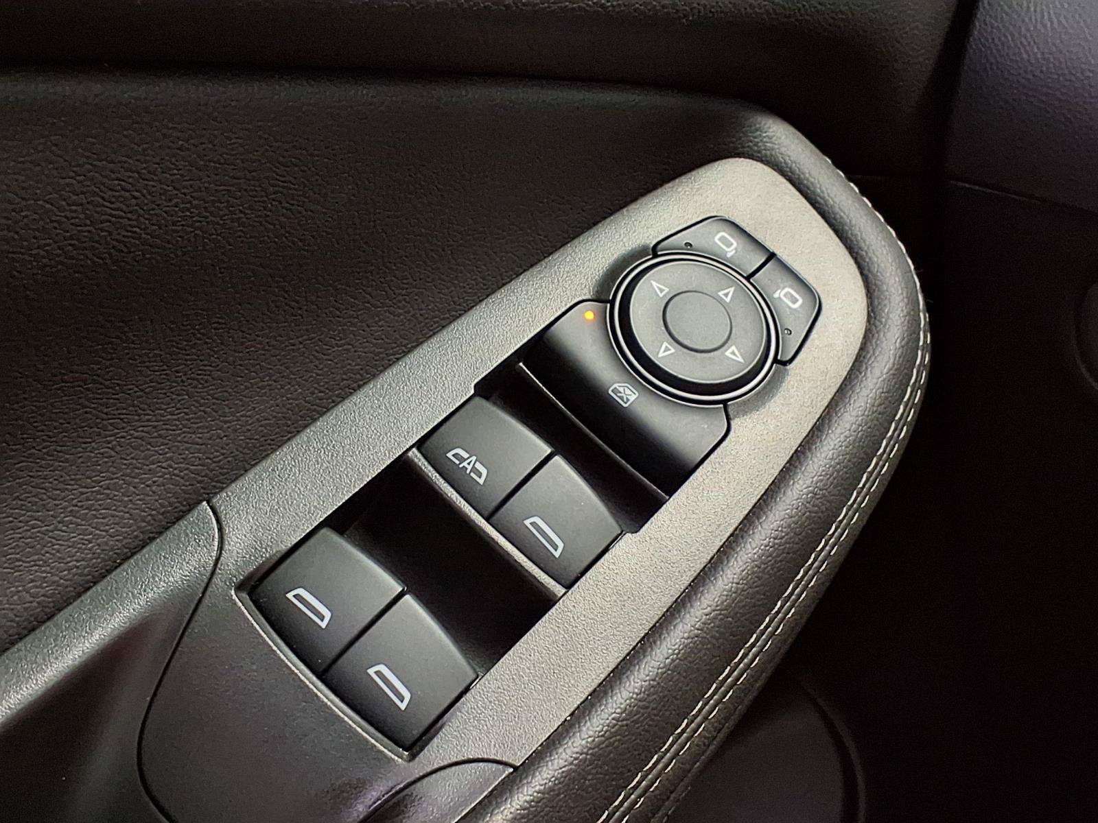 Used 2023 Buick Encore GX Select w/ Safety Package II AWD/4WD image 31