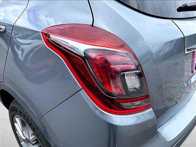 Certified 2020 Buick Encore Sport Touring FWD image 28
