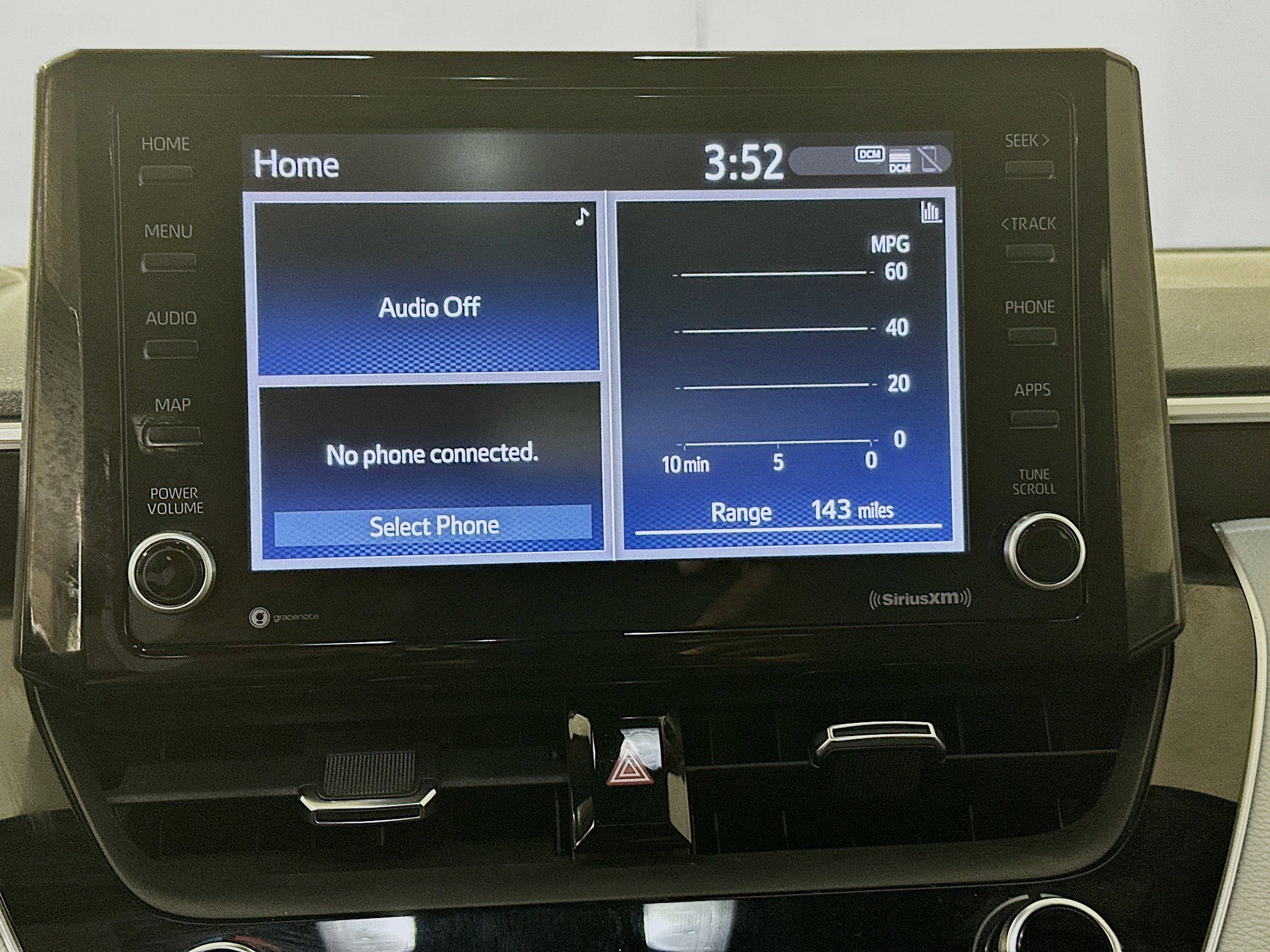 Used 2022 Toyota Corolla SE FWD image 23