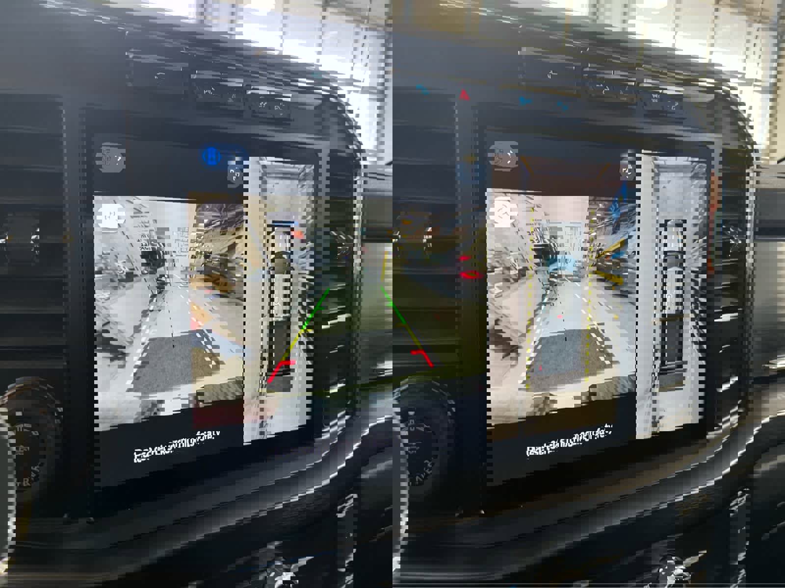 Used 2023 Ford F350 Lariat w/ Lariat Ultimate Package image 34