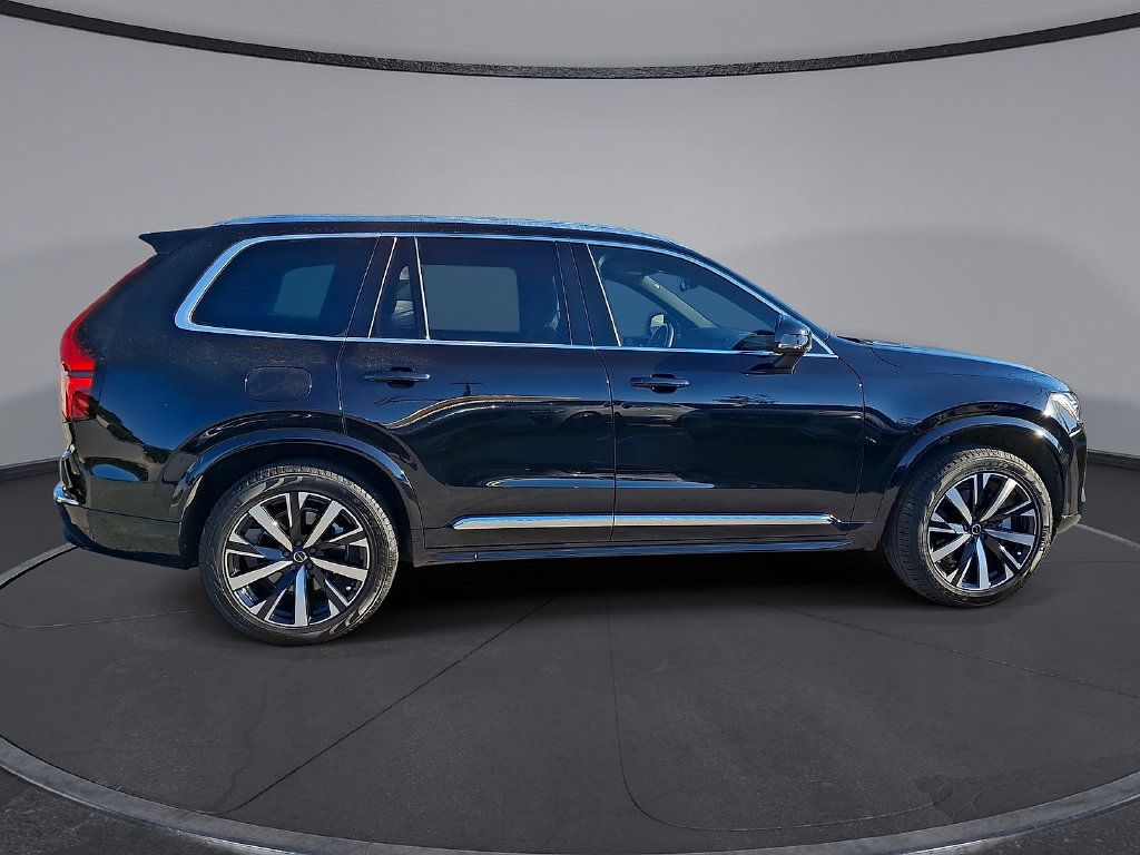 Certified 2025 Volvo XC90 B5 Core w/ Protection Package AWD/4WD image 32