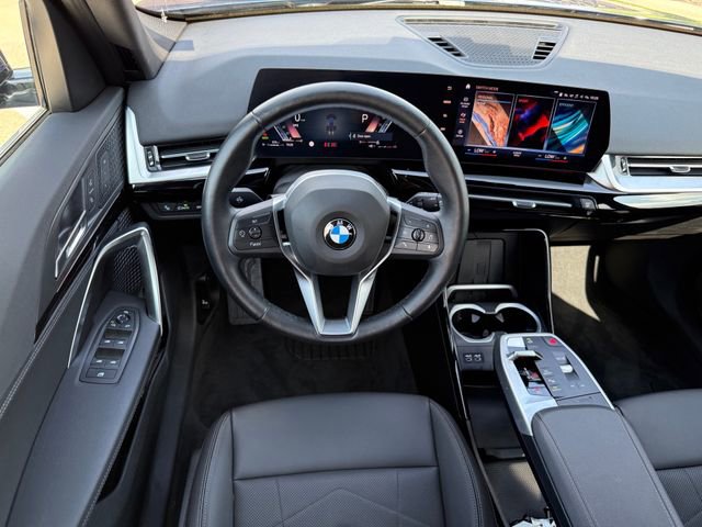 Used 2023 BMW X1 xDrive28i AWD/4WD image 26