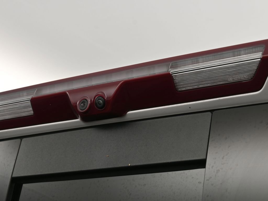 Used 2024 Chevrolet Silverado 1500 High Country w/ Technology Package image 59