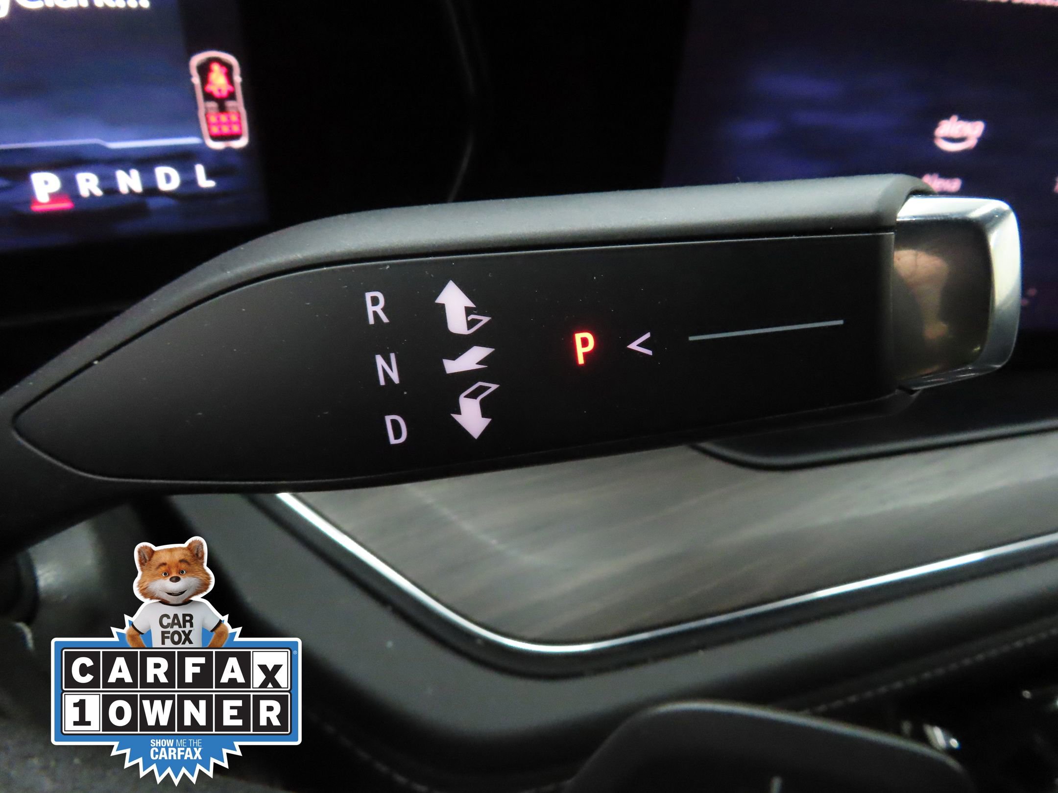 Used 2025 Chevrolet Suburban Z71 AWD/4WD image 14