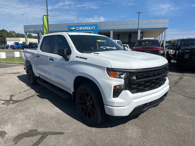 New 2026 Chevrolet Silverado 1500 Custom w/ Turbomax Blackout Package