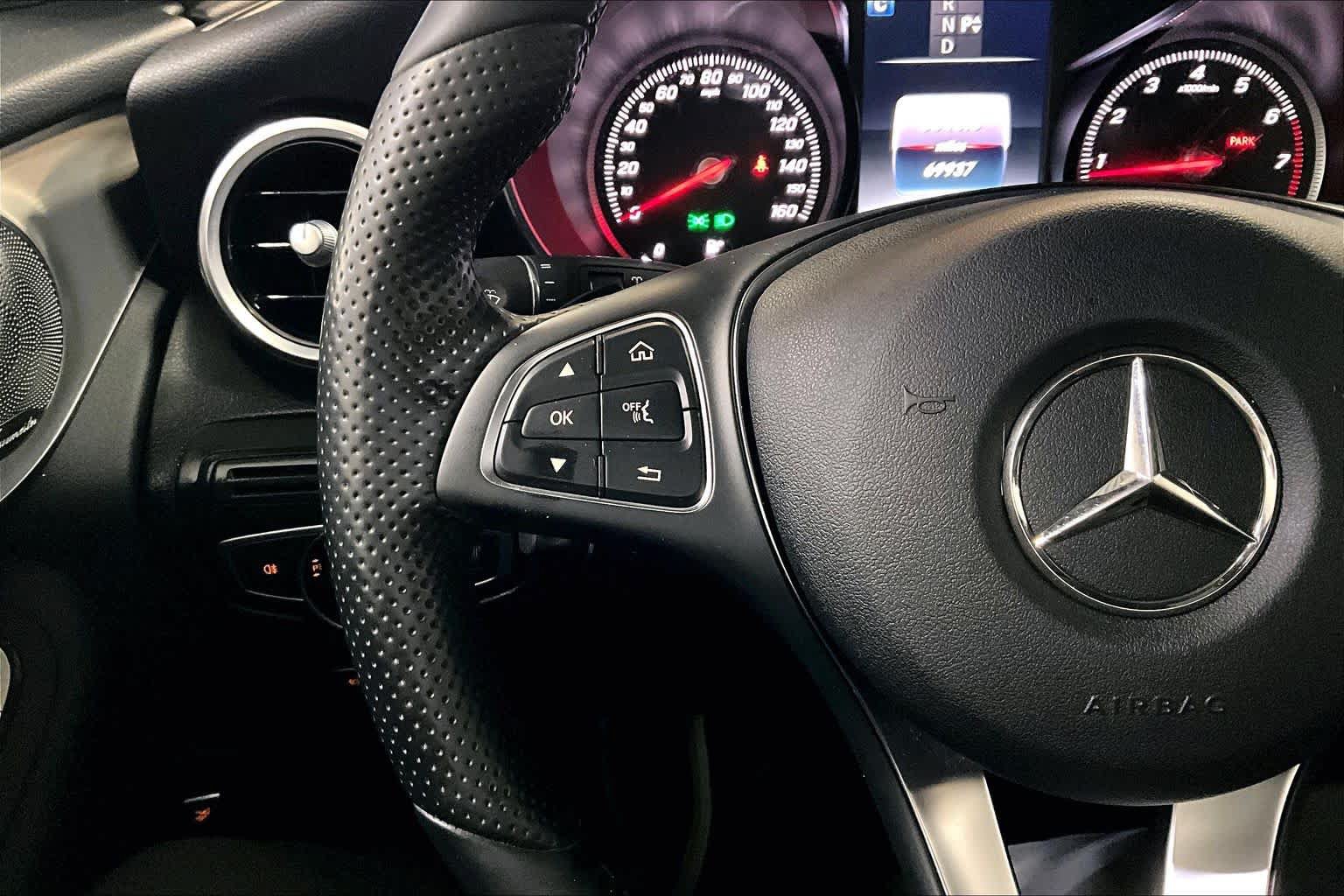 Used 2017 Mercedes-Benz GLC 300 4MATIC image 24