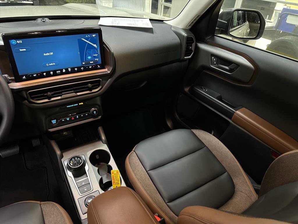 Certified 2025 Ford Bronco Sport Outer Banks w/ Outer Banks Tech Package+ image 30