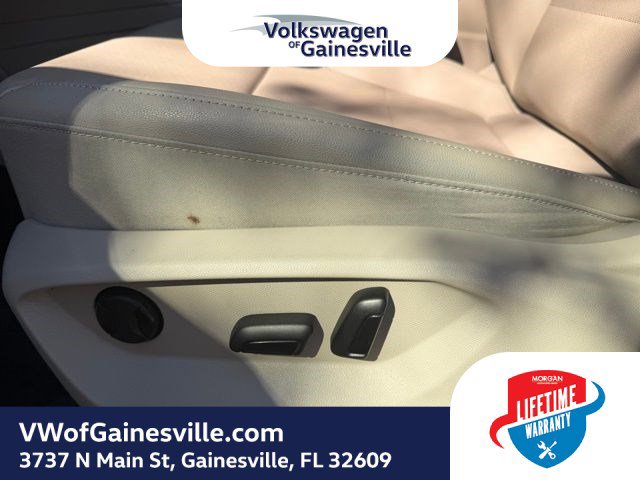 Used 2021 Volkswagen Atlas SE image 19