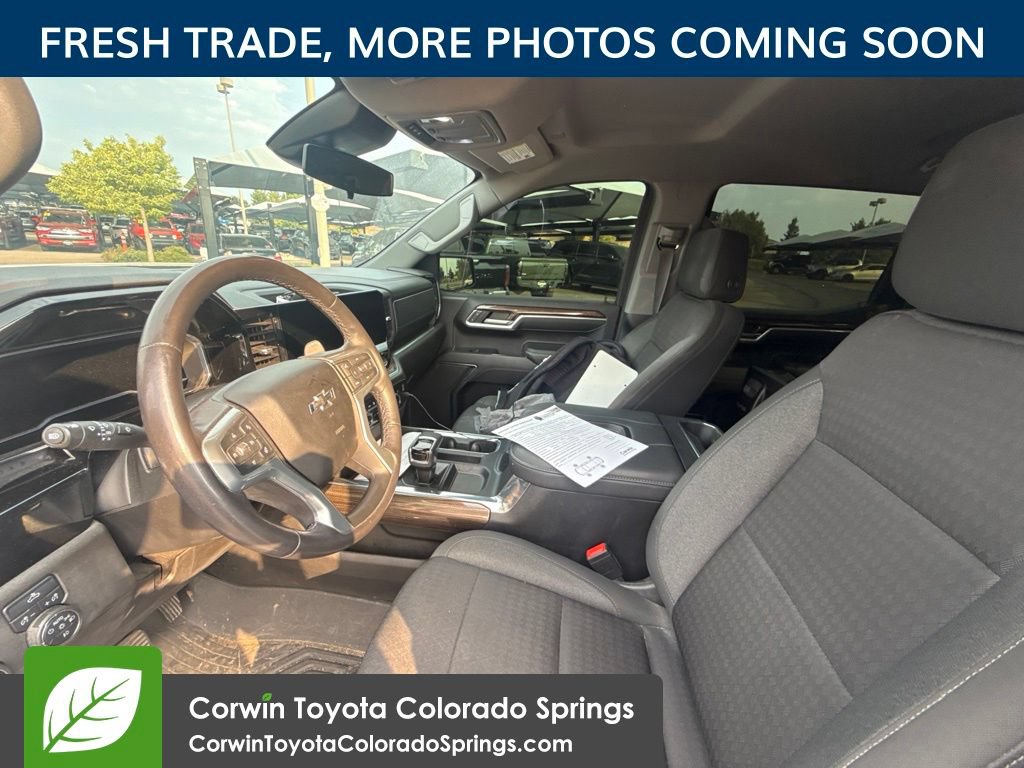 Used 2022 Chevrolet Silverado 1500 RST AWD/4WD image 12
