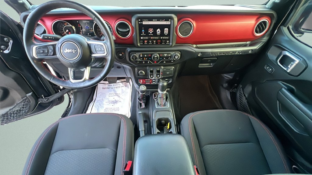Used 2023 Jeep Wrangler Rubicon w/ Cold Weather Group AWD/4WD image 10