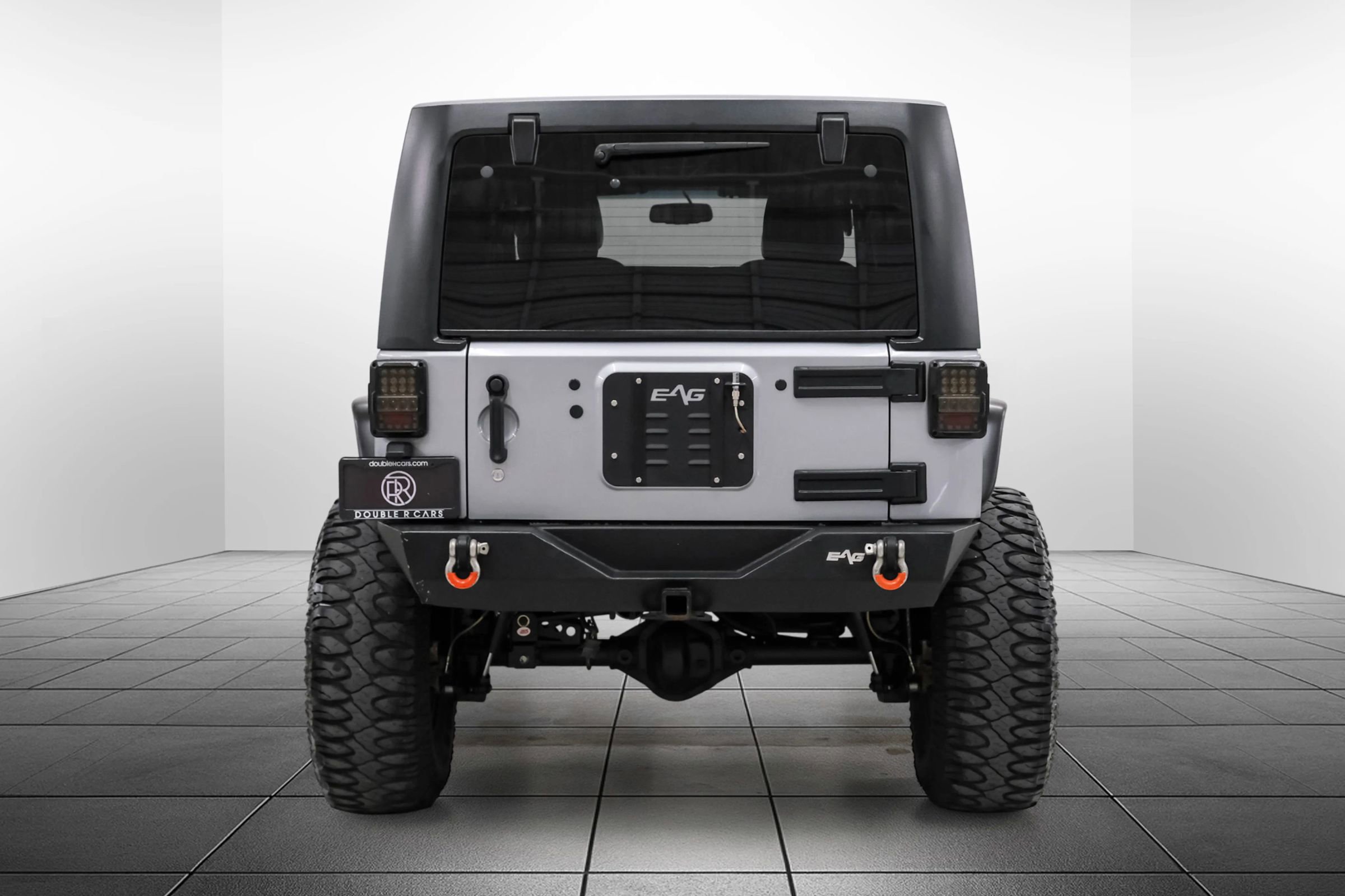 Used 2013 Jeep Wrangler Unlimited Sahara w/ Connectivity Group image 9