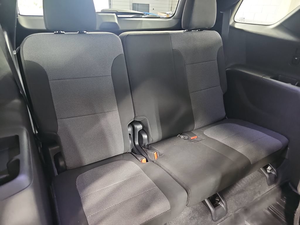 Certified 2023 Chevrolet Traverse LT w/ LPO, Floor Liner Package AWD/4WD image 15