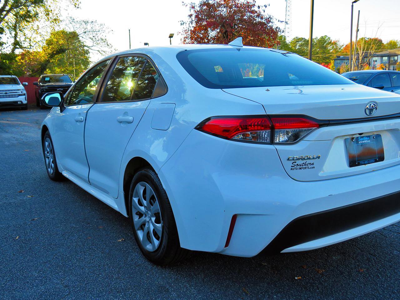 Used 2020 Toyota Corolla LE FWD image 31