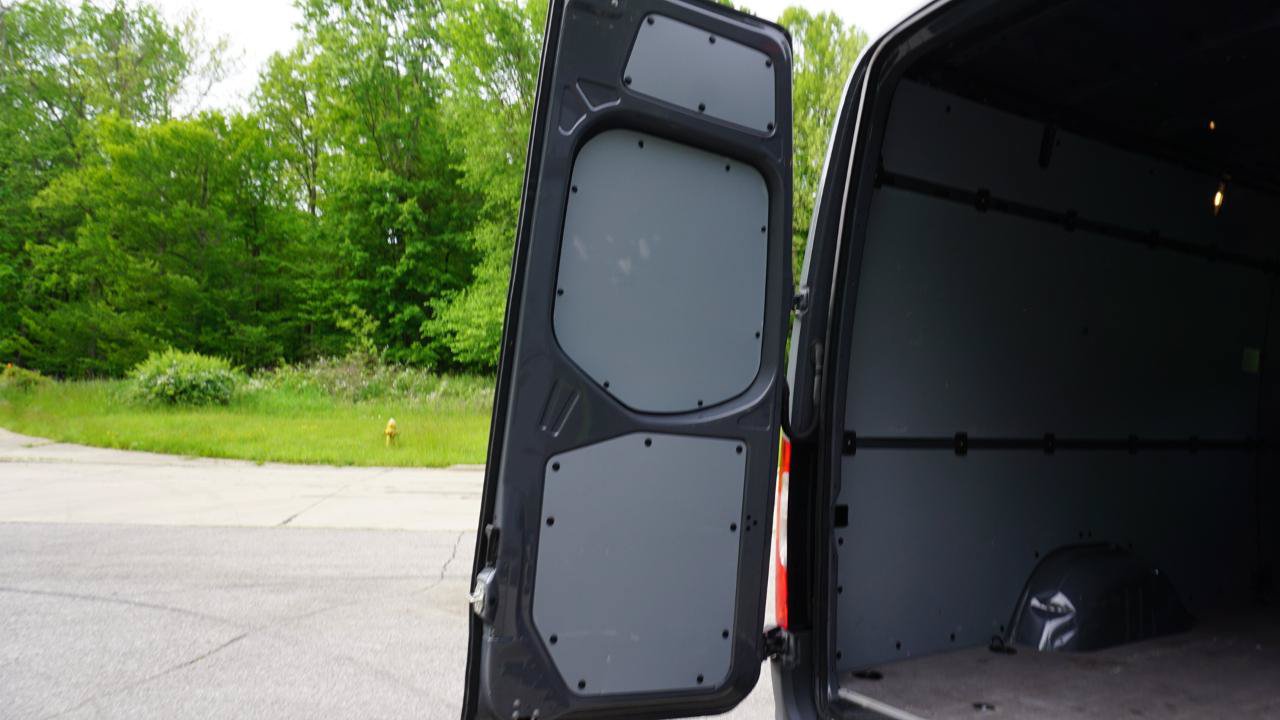 Used 2024 Mercedes-Benz Sprinter 2500 image 33