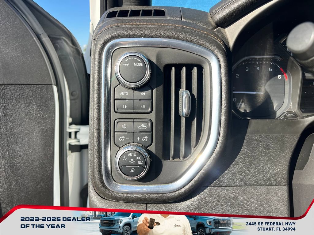 Used 2021 GMC Sierra 1500 AT4 image 24