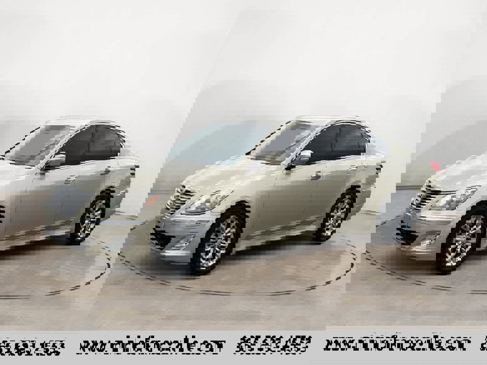 Used 2012 Hyundai Genesis 3.8 image 7