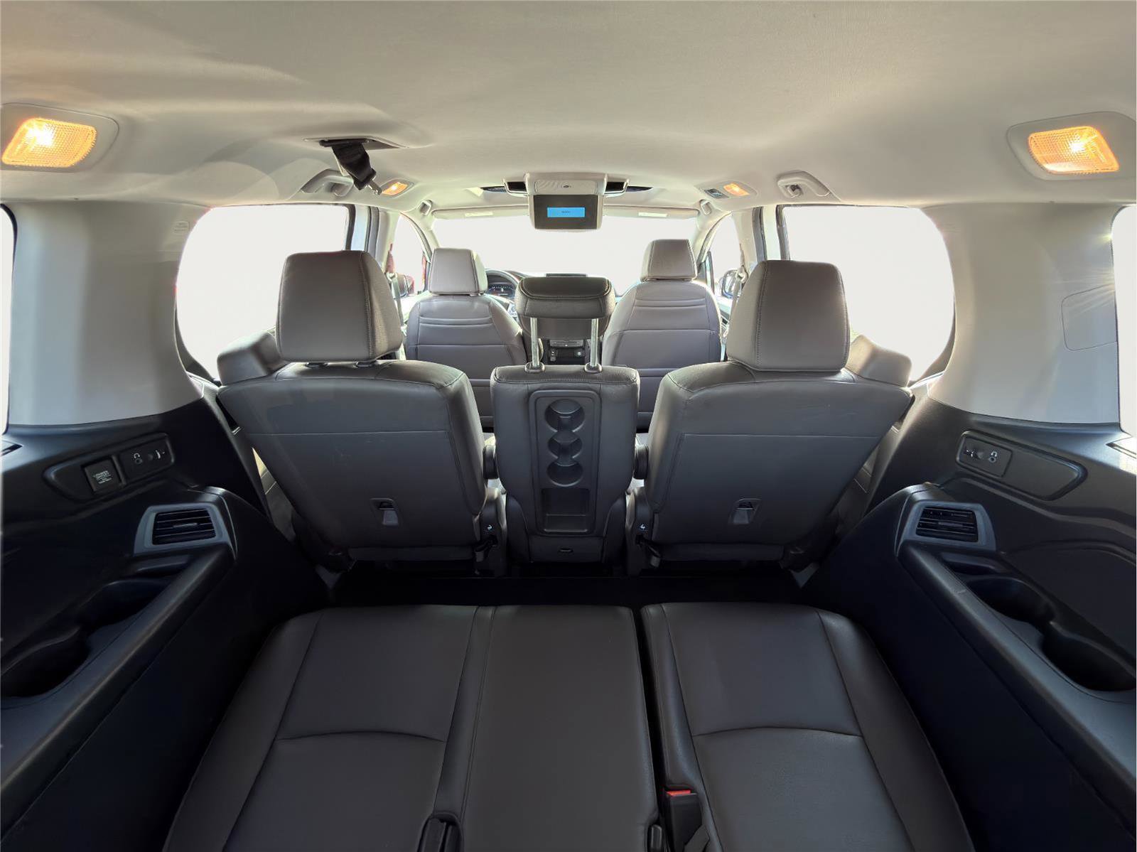 Used 2020 Honda Odyssey Elite image 8