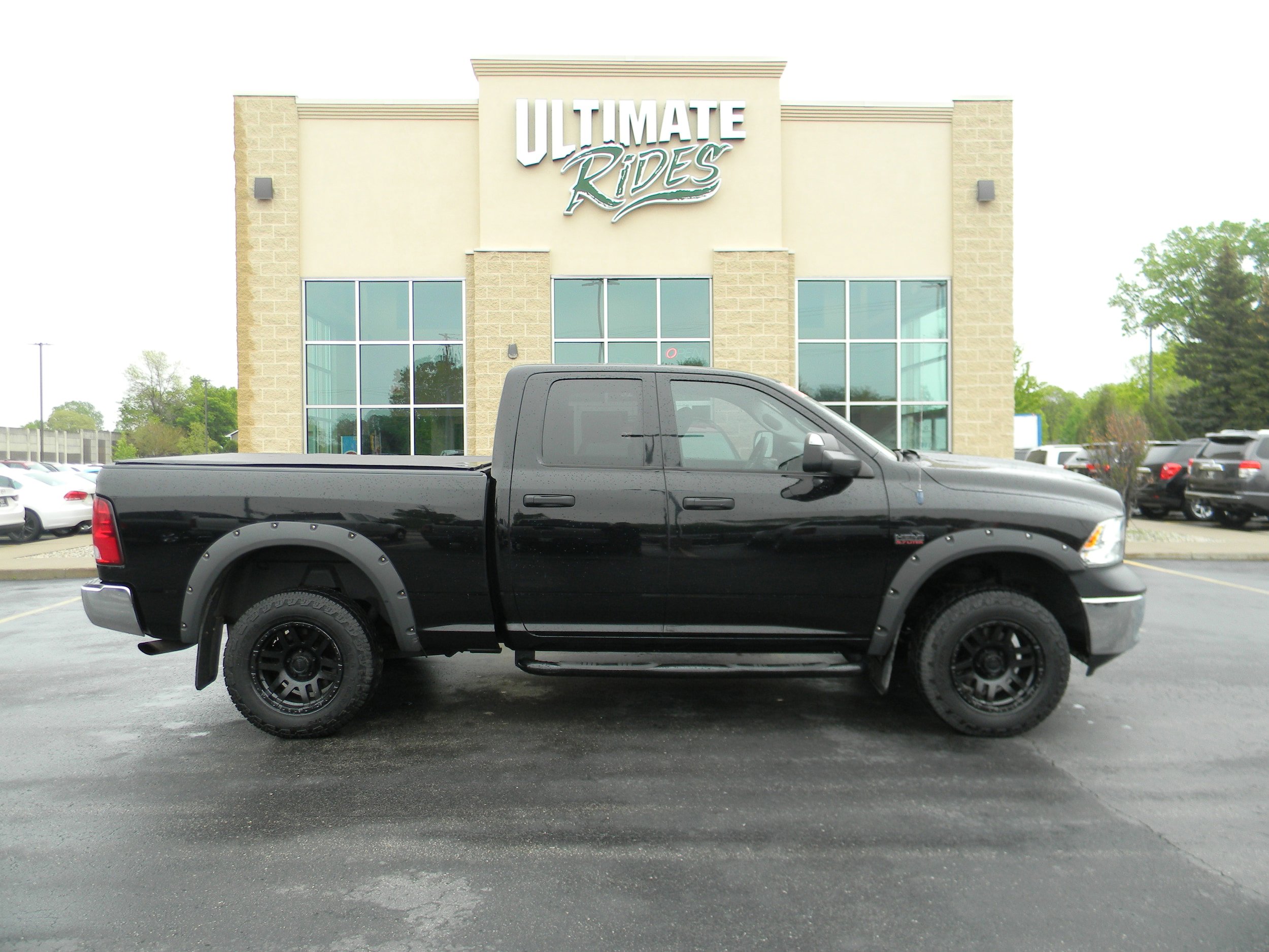 Used 2013 RAM 1500 ST w/ SXT Appearance Group