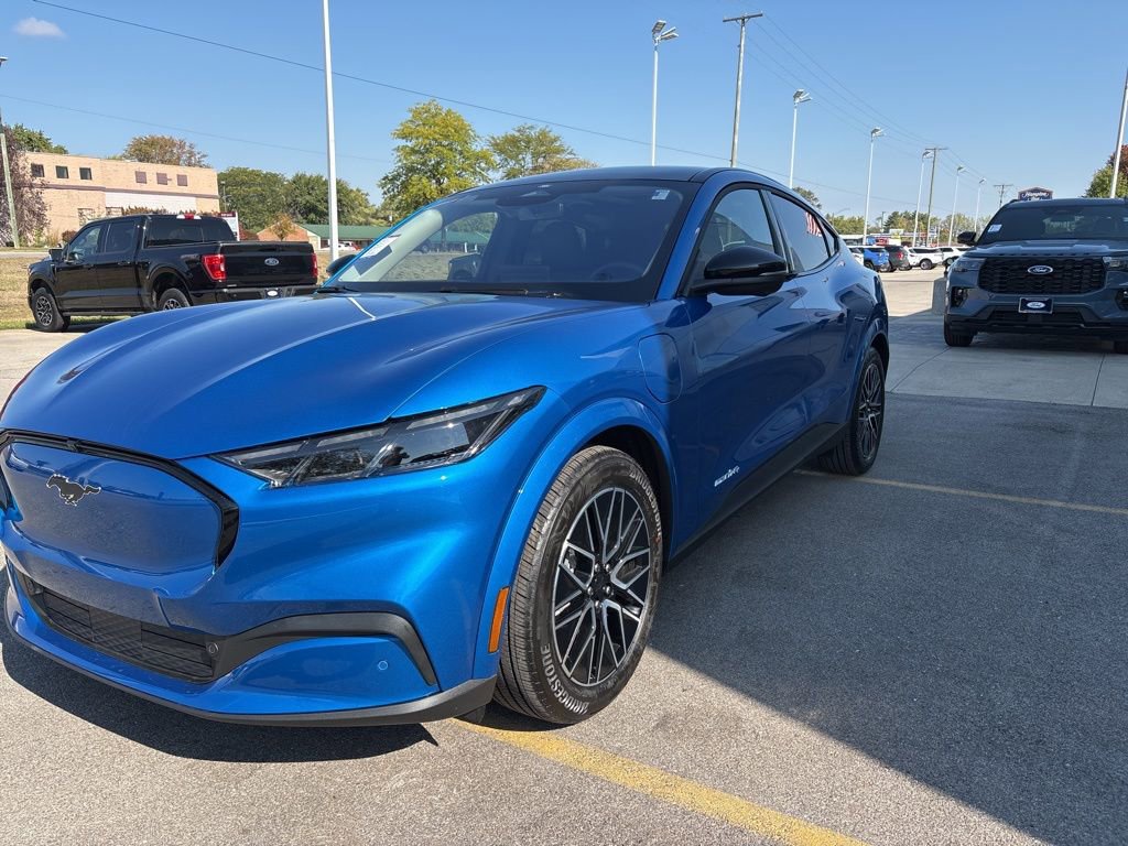 New 2025 Ford Mustang Mach-E Premium image 3