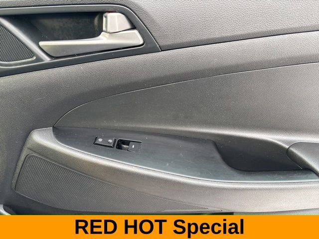 Used 2018 Hyundai Tucson SEL image 38