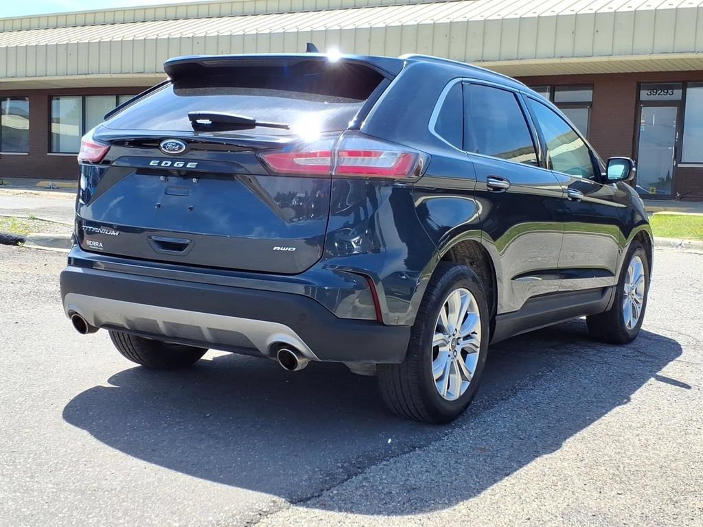 Used 2024 Ford Edge Titanium AWD/4WD image 5