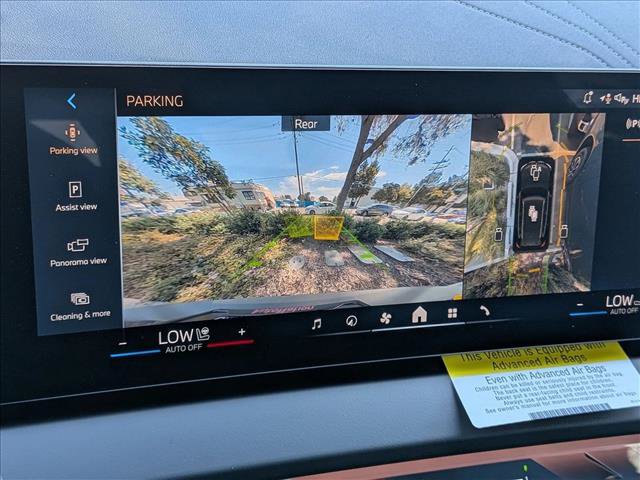 New 2026 BMW X3 xDrive30i w/ Premium Package AWD/4WD image 11