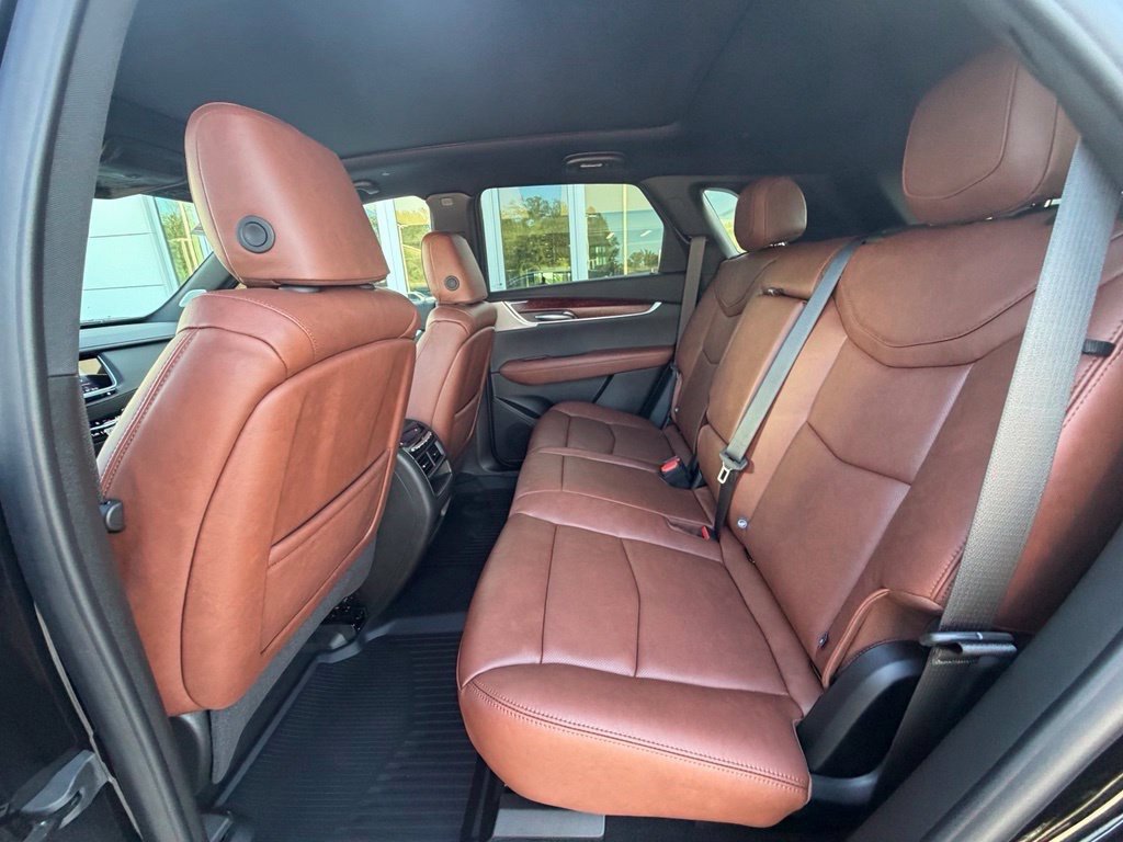 New 2026 Cadillac XT5 Premium Luxury w/ Driver Assist Package FWD image 18
