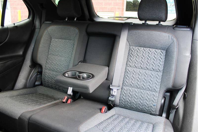 Used 2023 Chevrolet Equinox LT AWD/4WD image 25