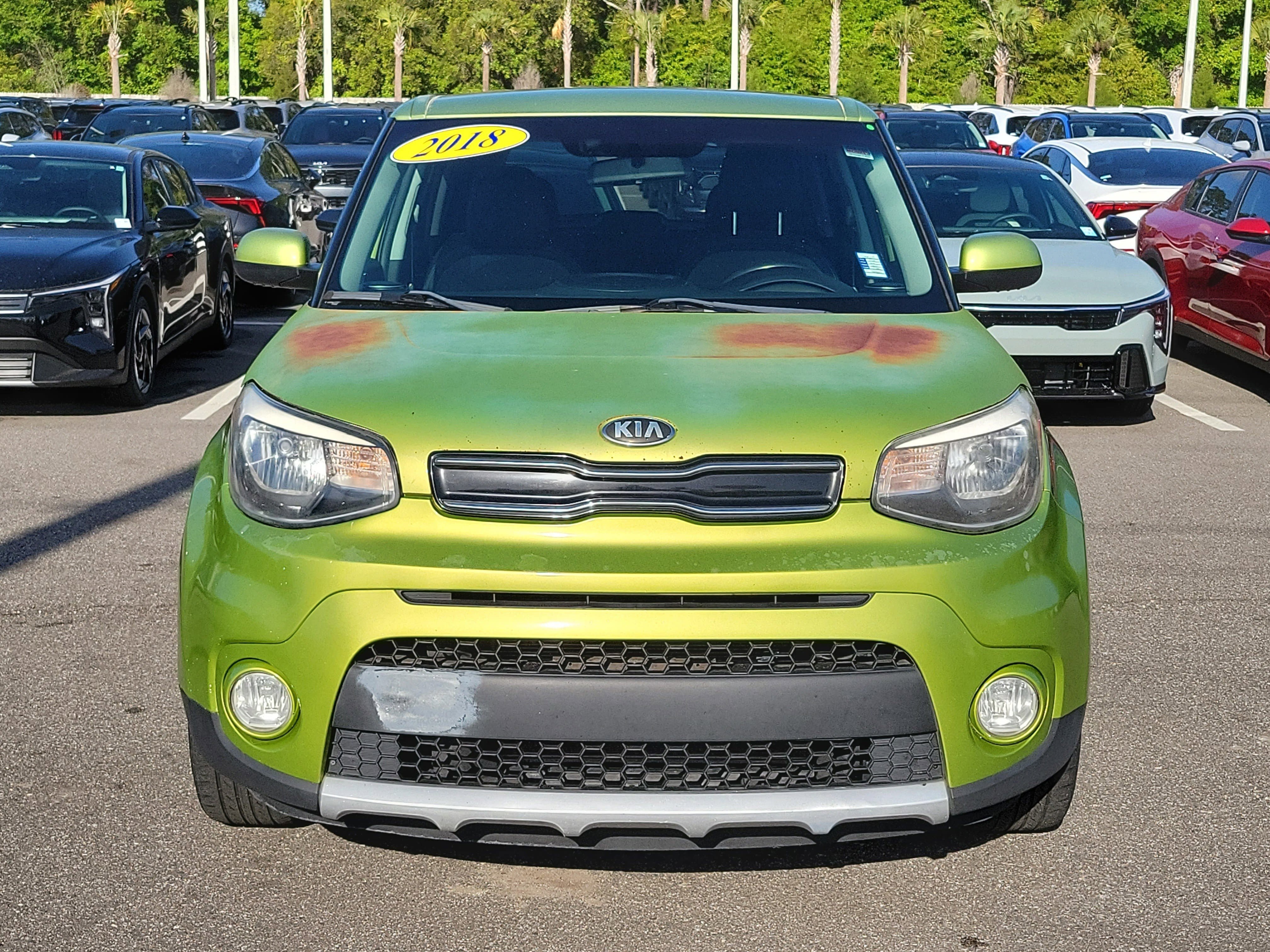Used 2018 Kia Soul + image 2