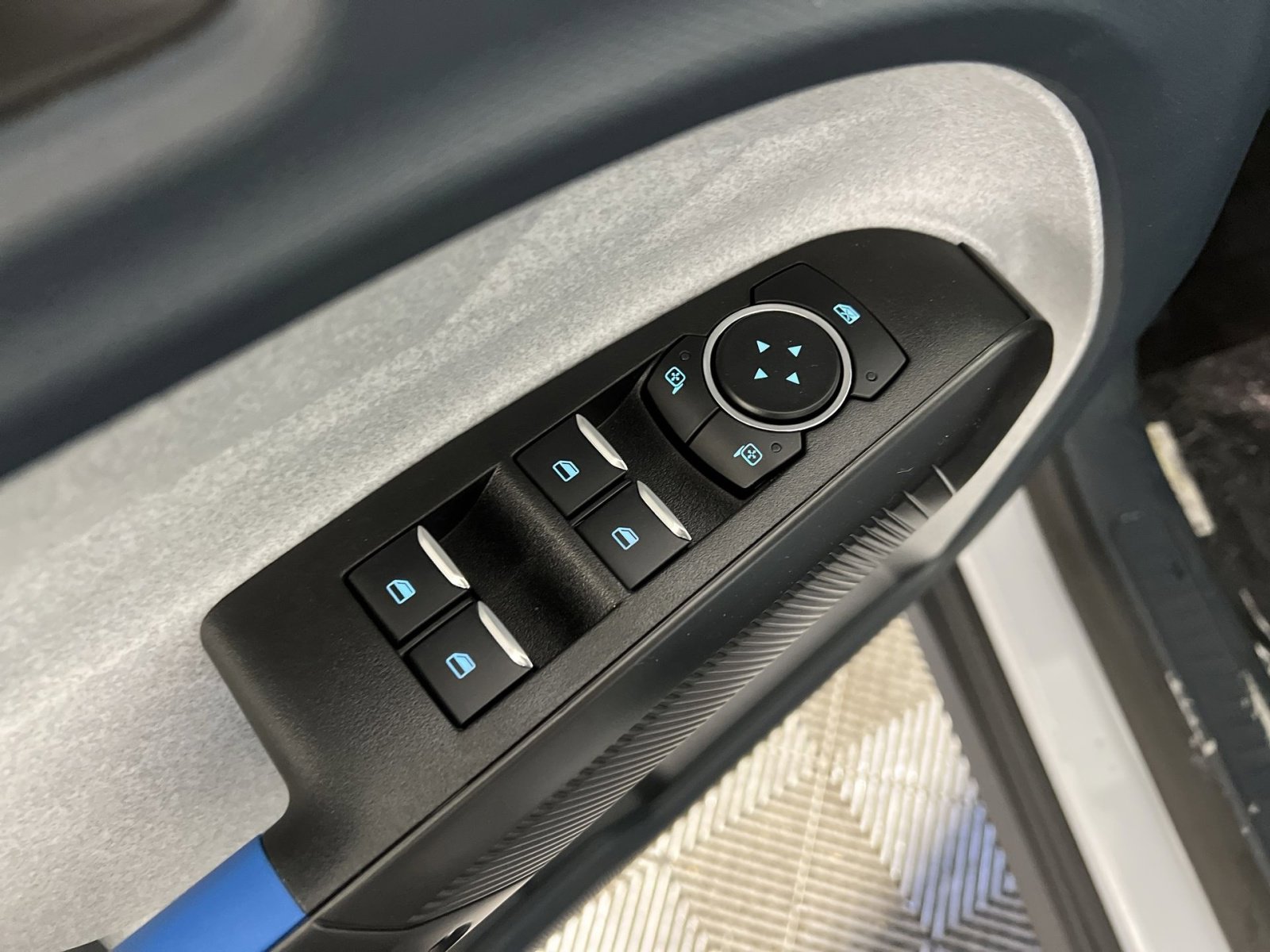 New 2026 Ford Maverick XLT w/ XLT Luxury Package image 15