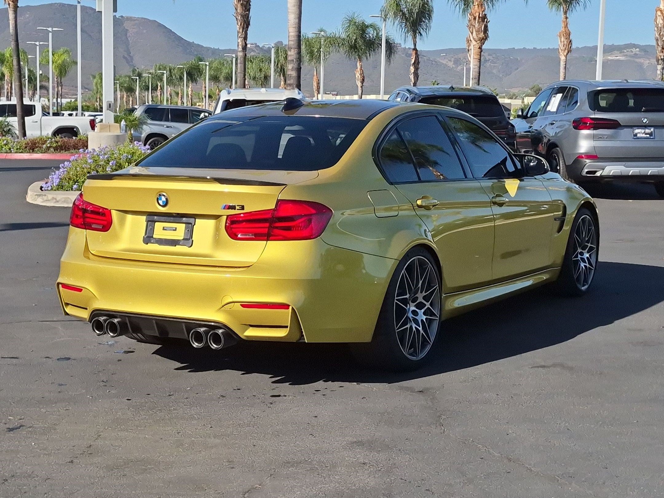 Used 2018 BMW M3 w/ Competition Package RWD image 10