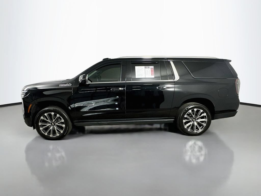 Used 2025 Chevrolet Suburban High Country AWD/4WD image 5