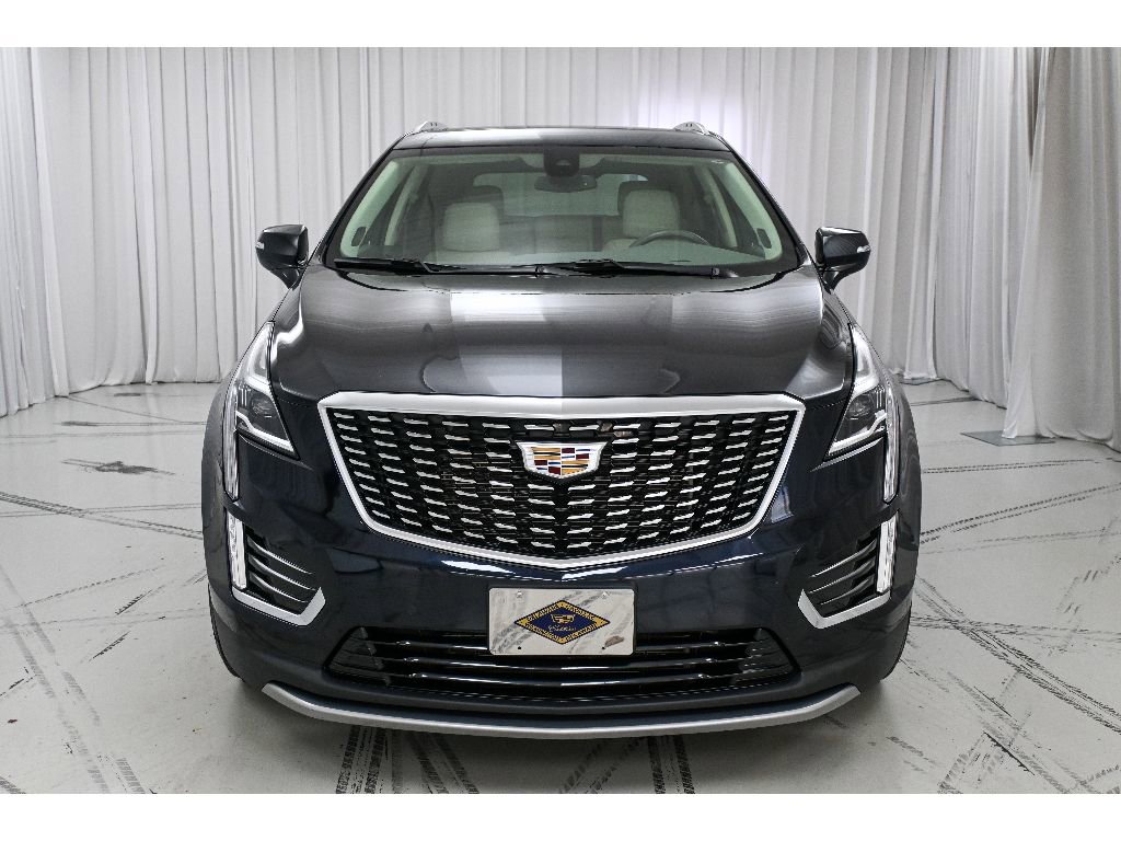 Certified 2021 Cadillac XT5 Premium Luxury image 3