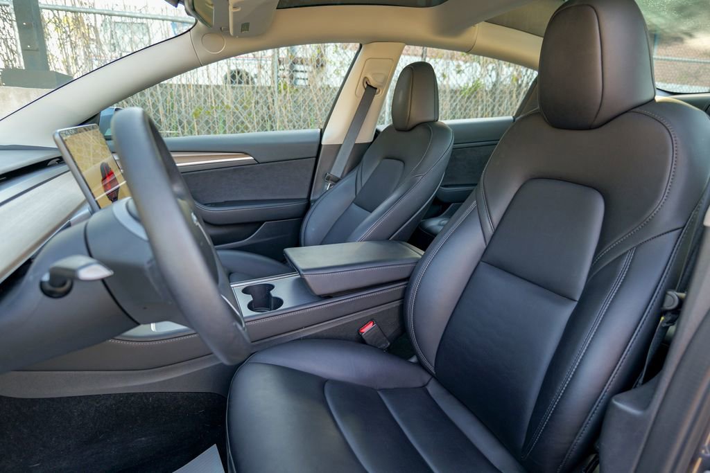 Used 2023 Tesla Model 3 Standard Range RWD image 18