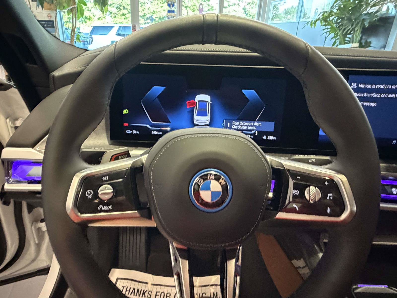 Used 2025 BMW i7 eDrive50 w/ M Sport Package RWD image 25