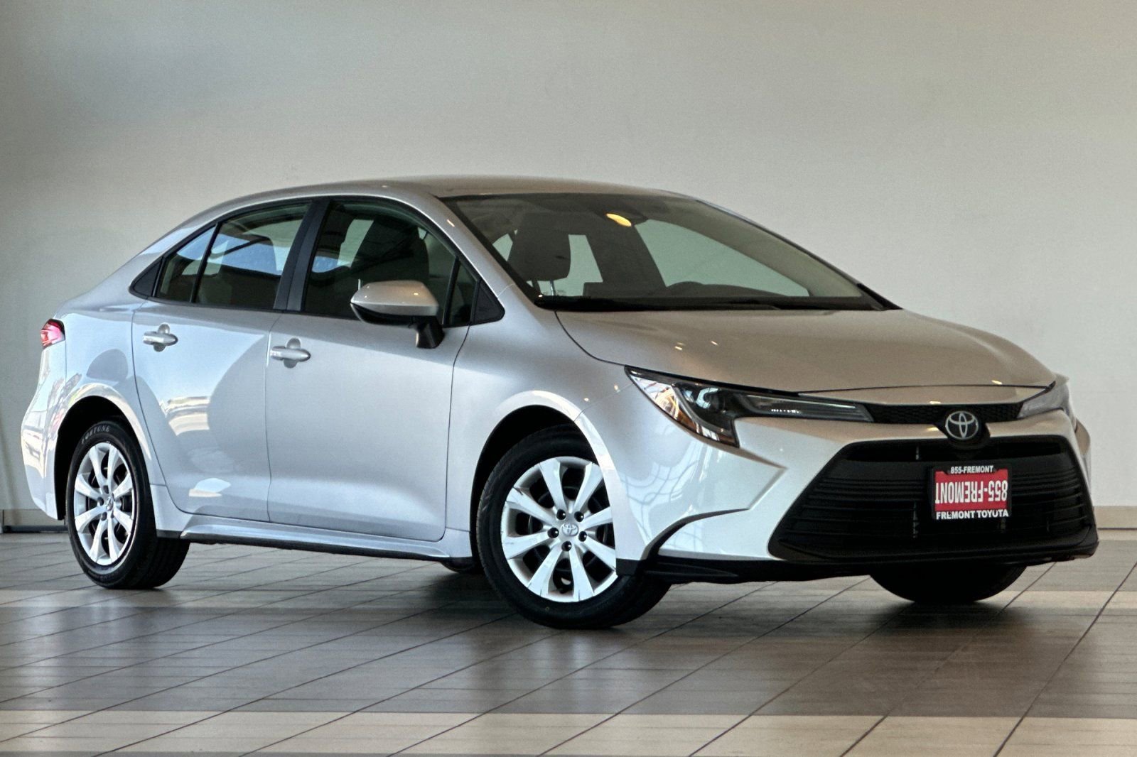 Certified 2024 Toyota Corolla LE FWD image 2