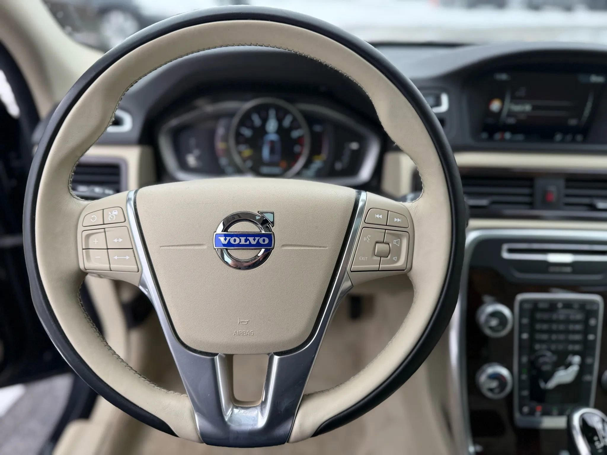 Used 2015 Volvo S80 T6 Platinum image 29