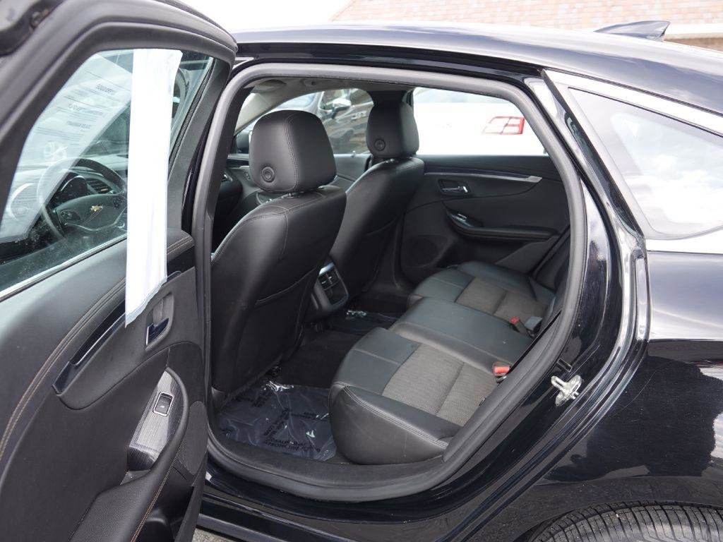 Used 2019 Chevrolet Impala LT image 22