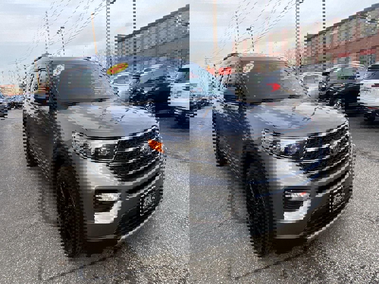 Used 2021 Ford Explorer XLT w/ Equipment Group 202A image 14