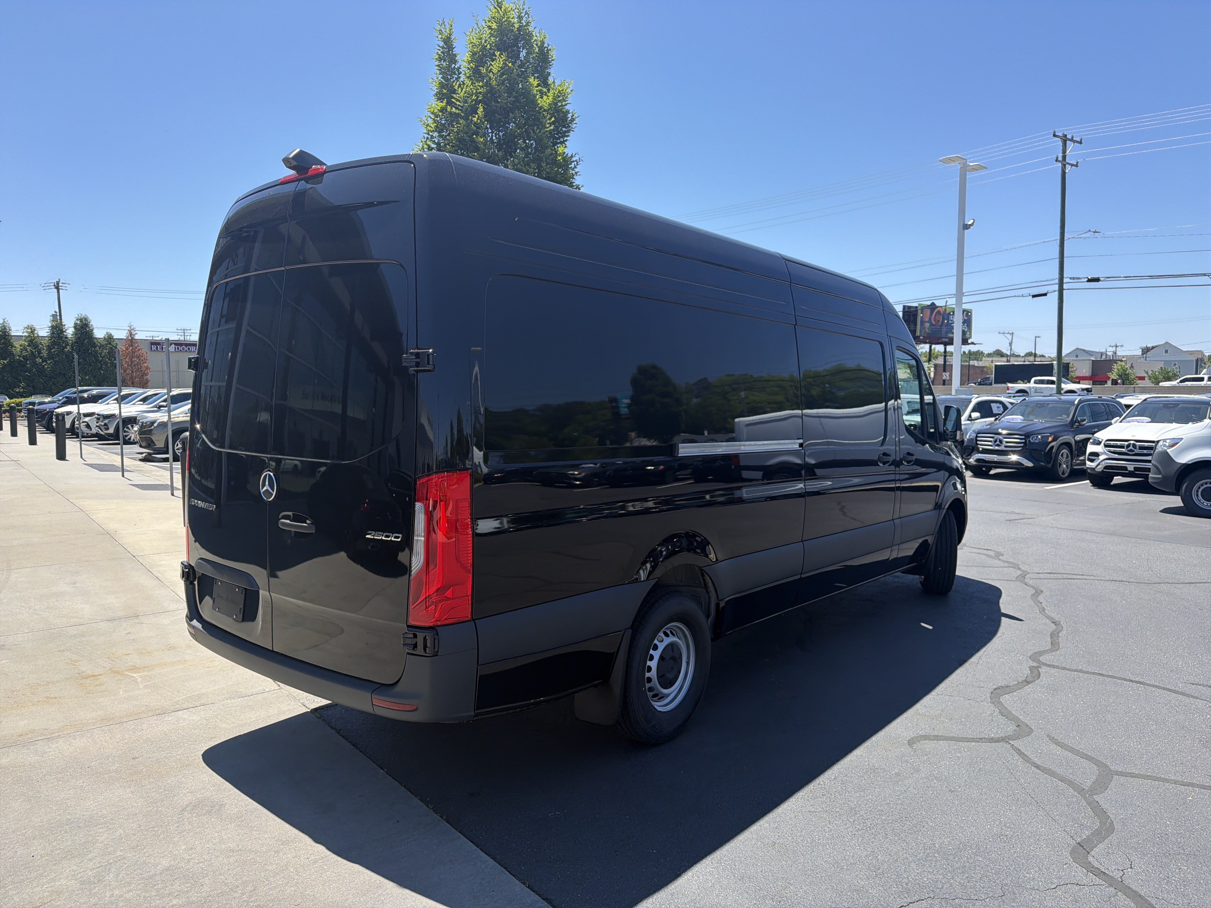 New 2026 Mercedes-Benz Sprinter 2500 image 53