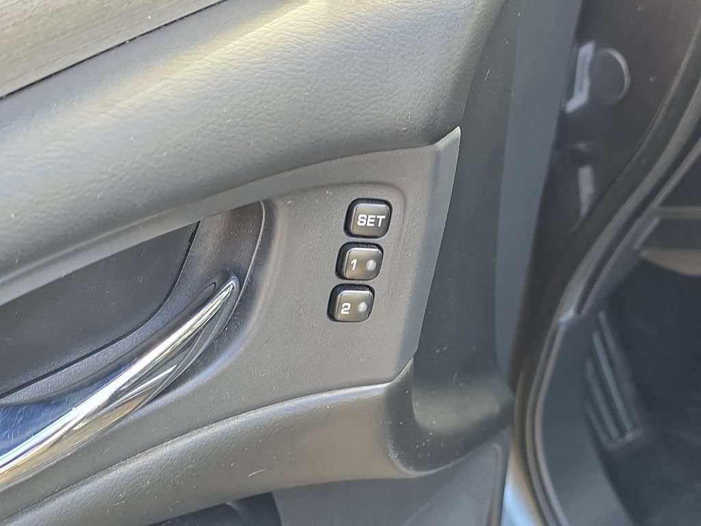 Used 2018 Nissan Murano SL w/ Cargo Package AWD/4WD image 9
