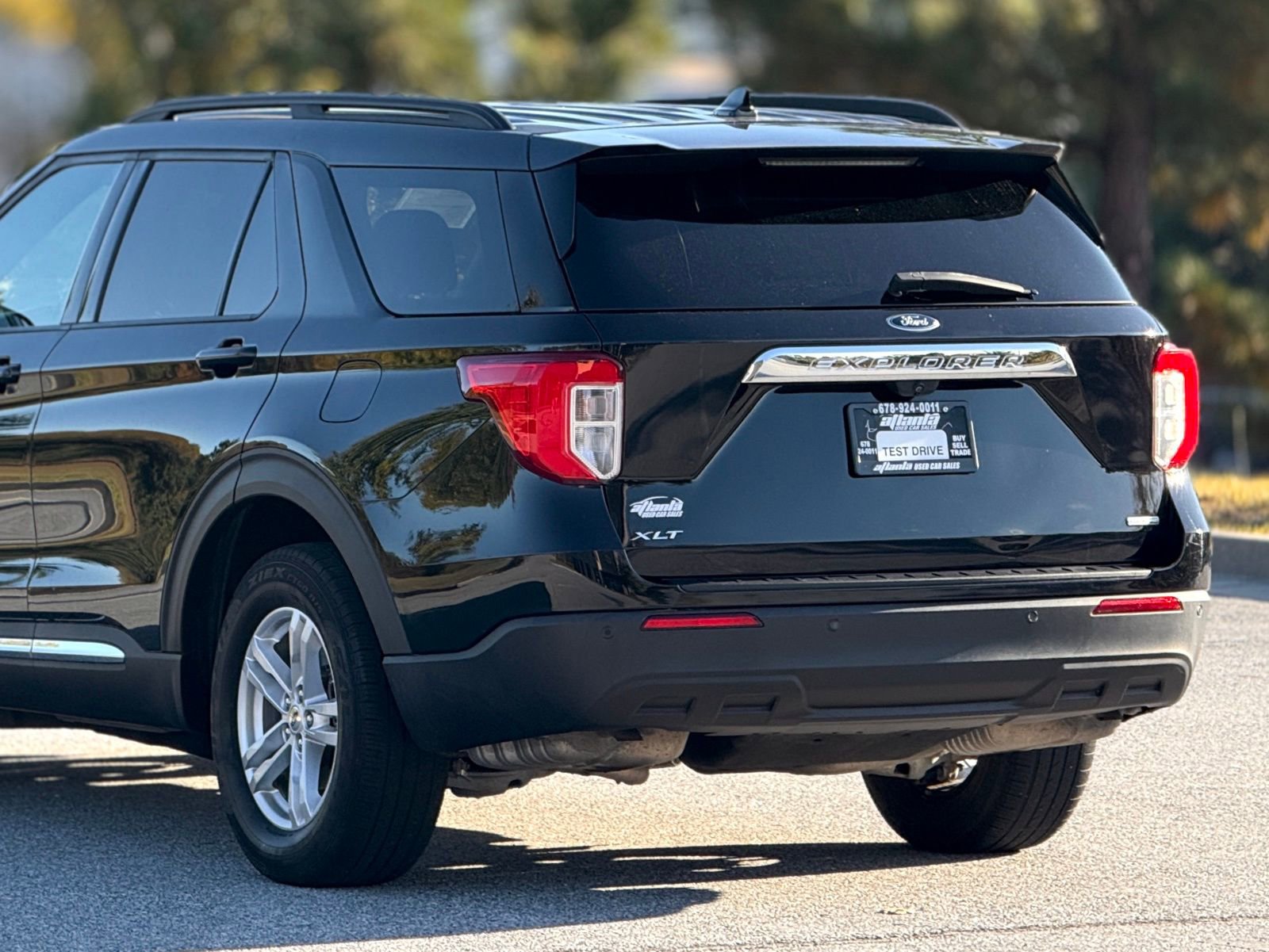 Used 2020 Ford Explorer XLT AWD/4WD image 48