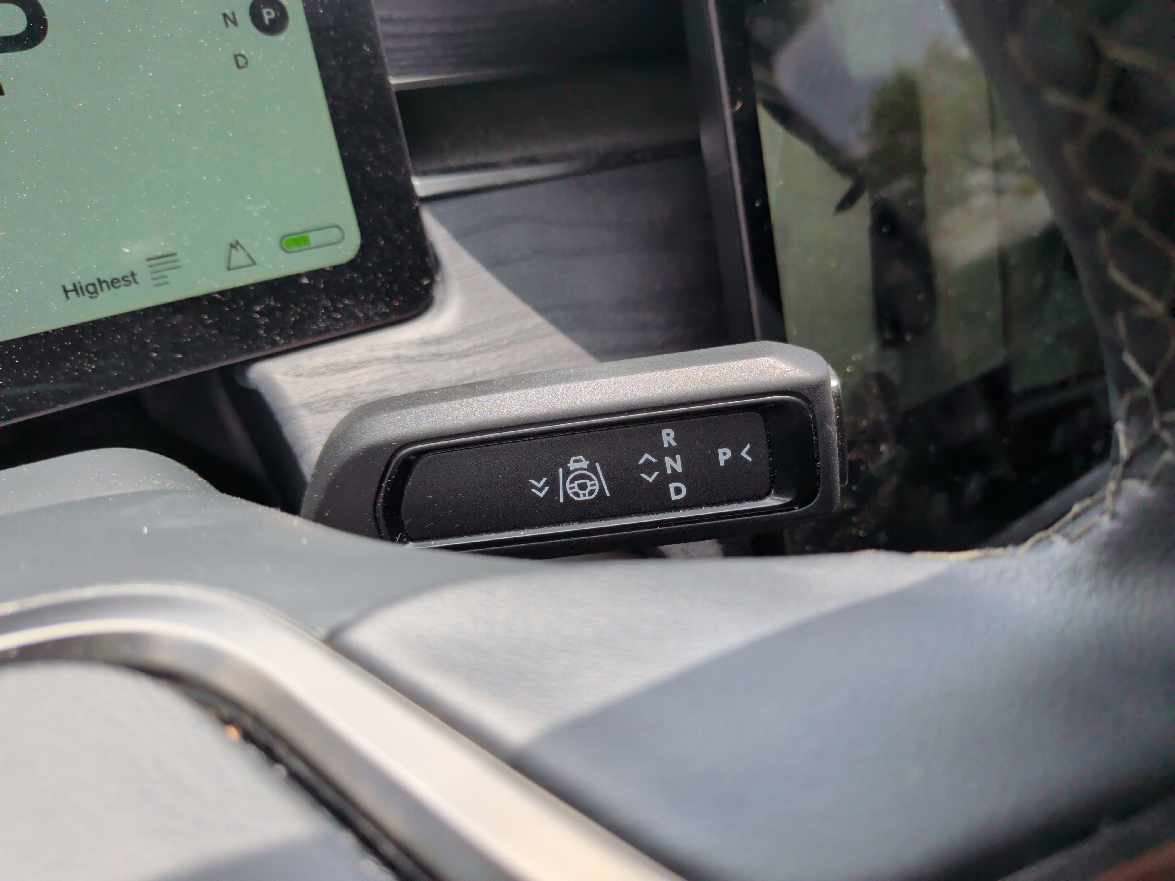 Used 2023 Rivian R1S Adventure AWD/4WD image 28