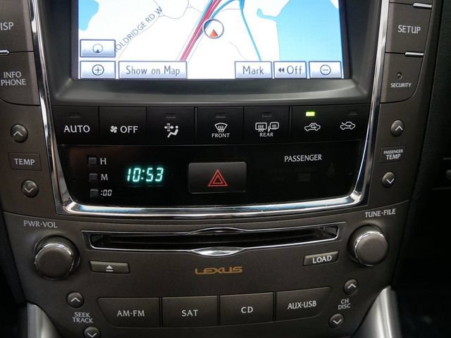 Used 2010 Lexus IS 250C w/ Luxury Pkg RWD image 20